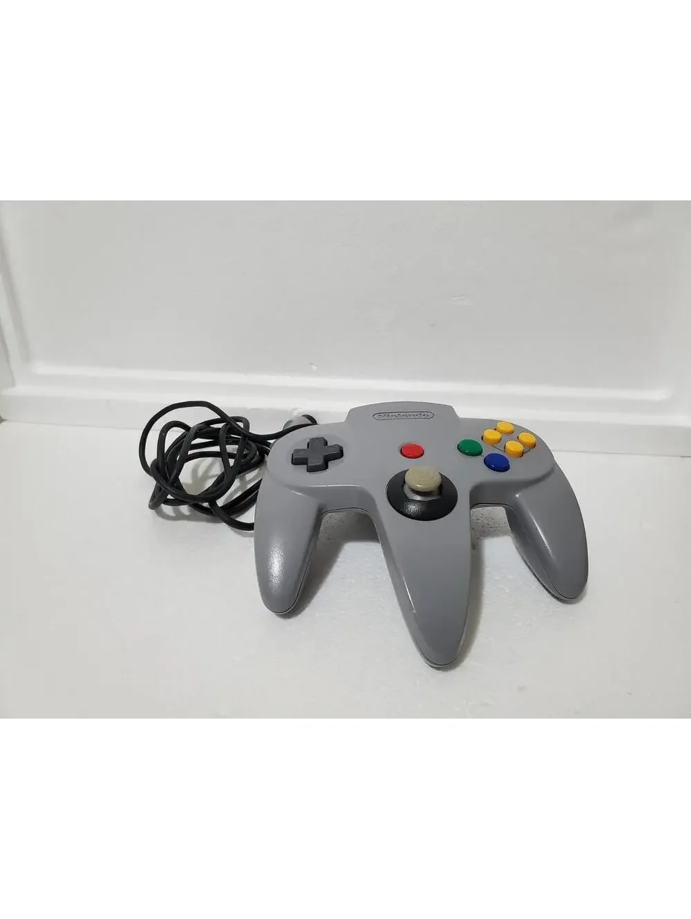 Nintendo 64 N64 Original Gray Controller OEM Not Tested  – Clean With Grip Used